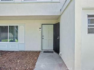 18624 Del Rio Pl APT B, Cerritos, CA 90703