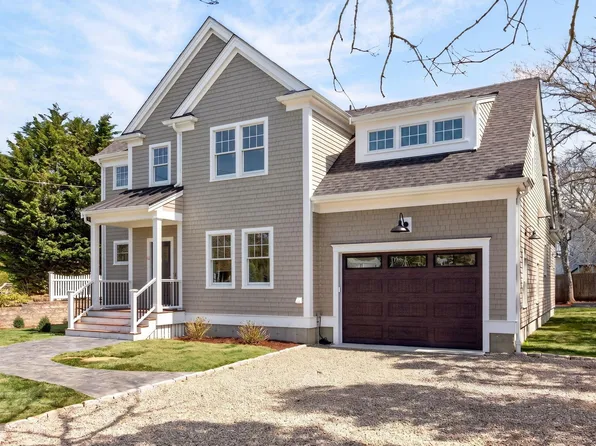 88 Pine Cone Drive, West Yarmouth, MA 02673