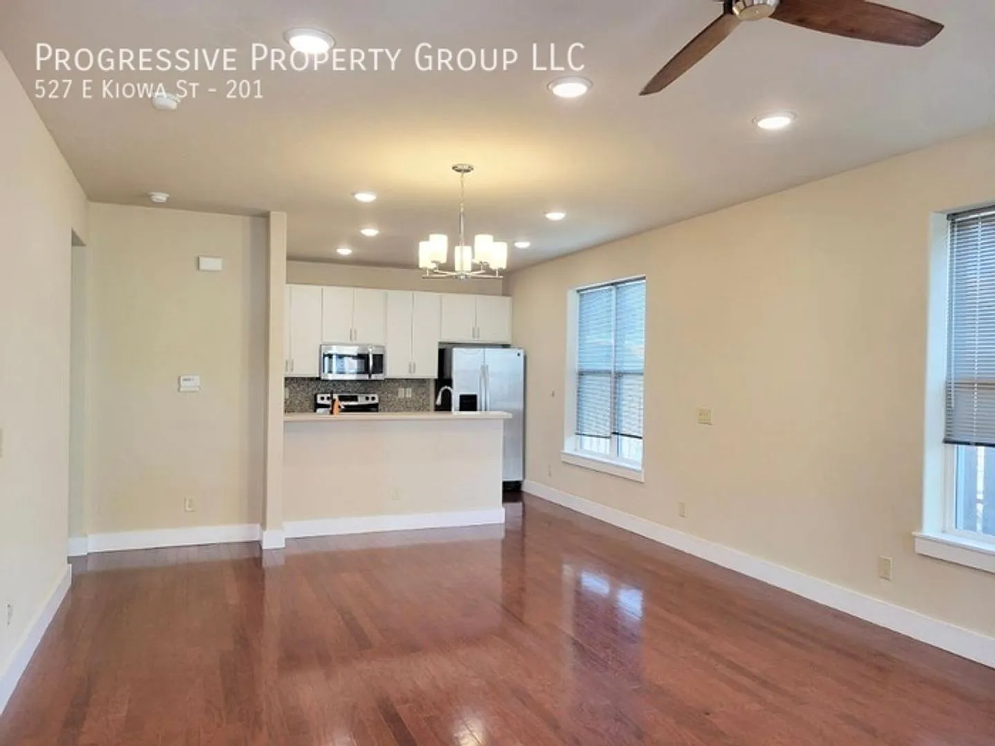 $500 off First Month Rent! Beautiful Apartment Home Downtown 527 E Kiowa St - 201 — Photo 2