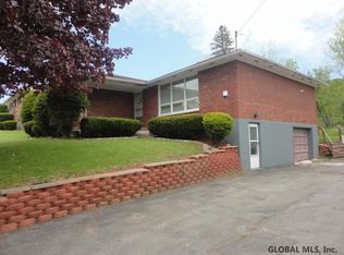 34 Northern Ter, Gloversville, NY 12078