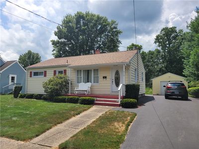 612 Elmwood Ave, Grove City, PA, 16127