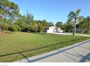 5960 Stringfellow Rd, Saint James City, FL 33956