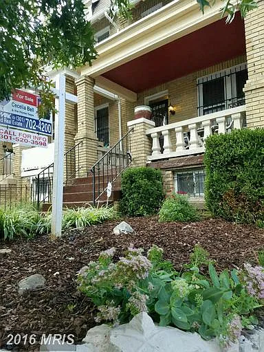 1274 Owen Pl NE photo 1