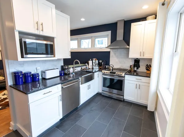 247 Danforth St #1A, Portland, ME 04102