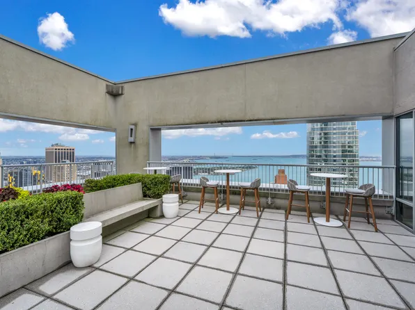 123 Washington Street image 11 of 13