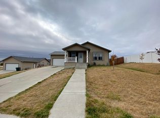 1600 Estes Ln, Gillette, WY 82716