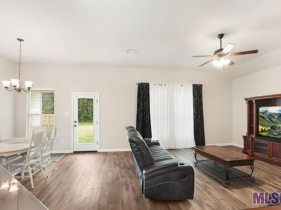 5th image of 13720 Acadia Ct