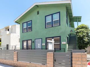 336 S Benton Way #A, Los Angeles, CA 90057
