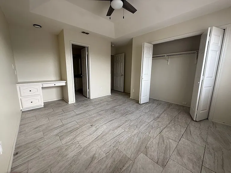 1802 Oasis Dr #206 — Photo 8