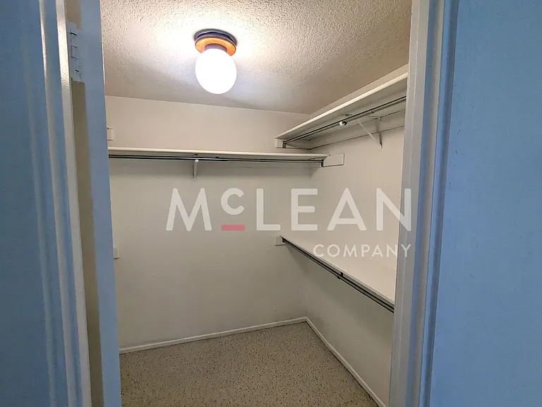 2737 E Plaimor Ave — Photo 5