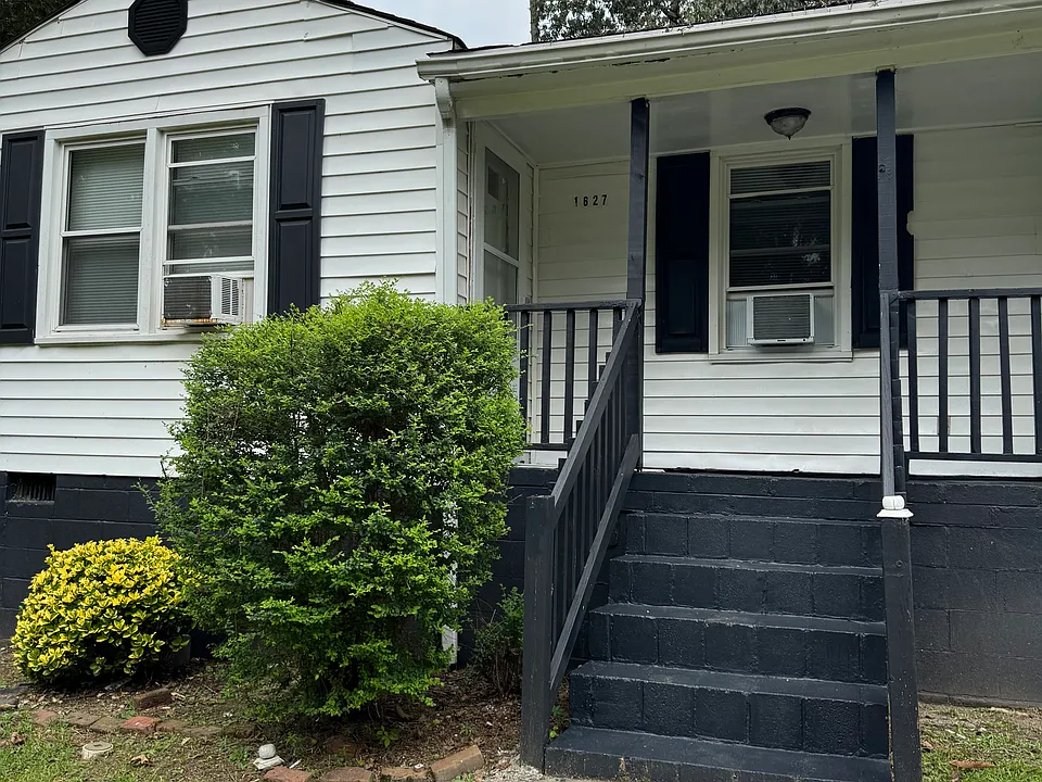 Front view of unit