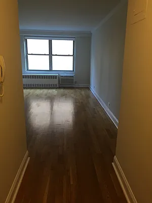 Rented by Stonehenge NYC LLC | media 14