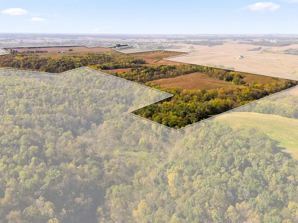 430 Elkader St, Strawberry Point, IA 52076