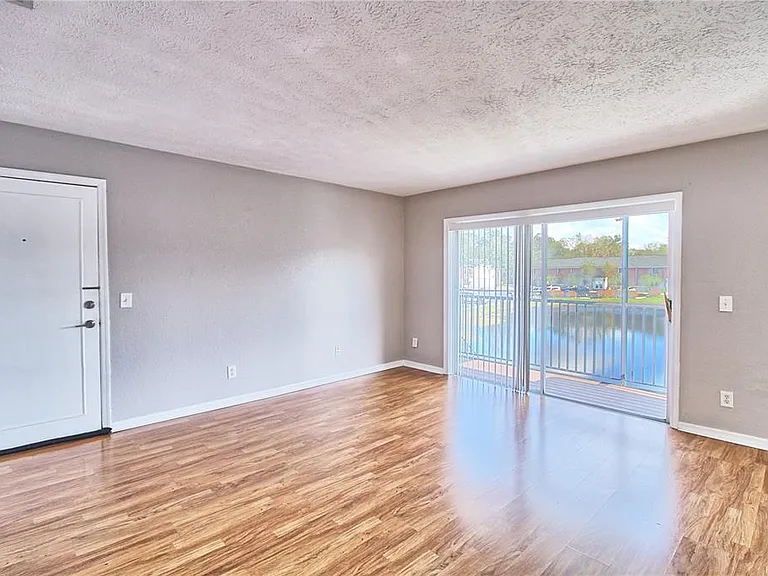 13760 Orange Sunset Dr #201 — Photo 4