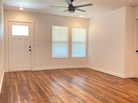 2nd image of 118 Jade Dr