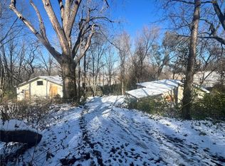 8319 Morrell Ave, Kansas City, MO 64125