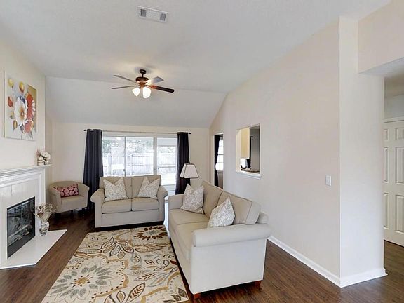 2nd image of 101 Elderberry Ln
