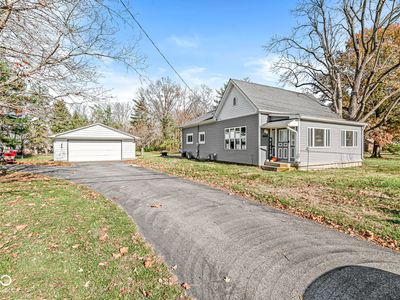 8240 Shelbyville Rd, Indianapolis, IN, 46259