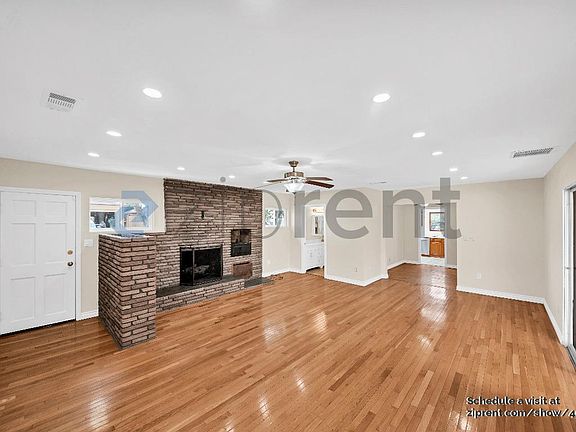 4th image of 10932 La Cima Dr