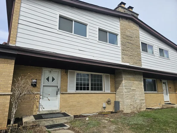 528 Glendale Rd, Glenview, IL 60025