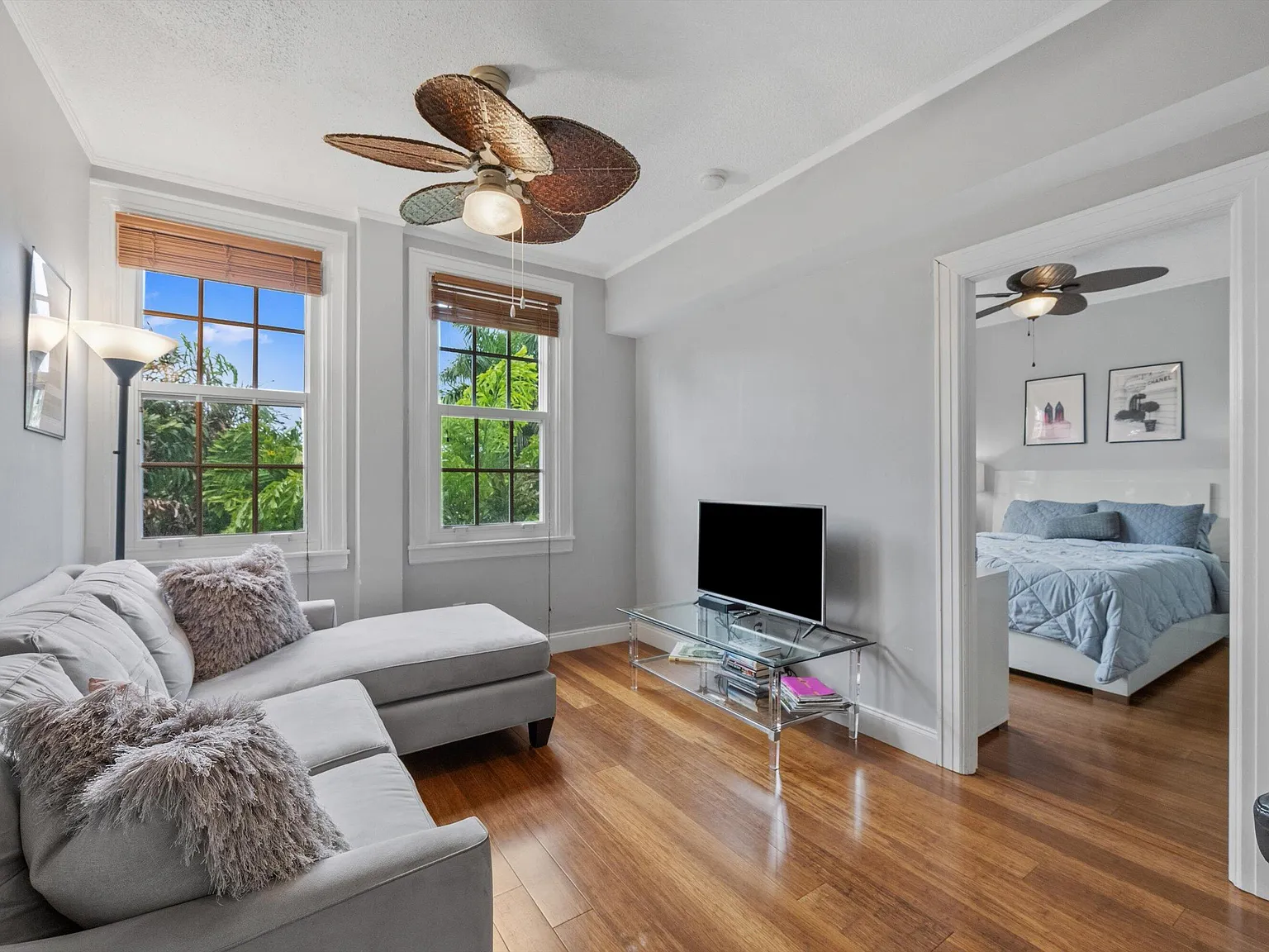 2 bed, 2.0 bath, 561 sqft, $5,500 — Photo 1