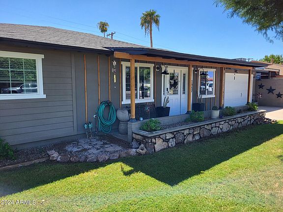 4th image of 1947 E Vine Avenue