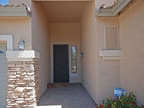 2nd image of 160 W Birchwood Pl