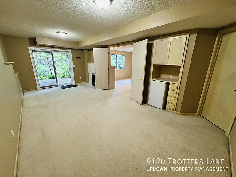 9120 Trotters Ln — Photo 36