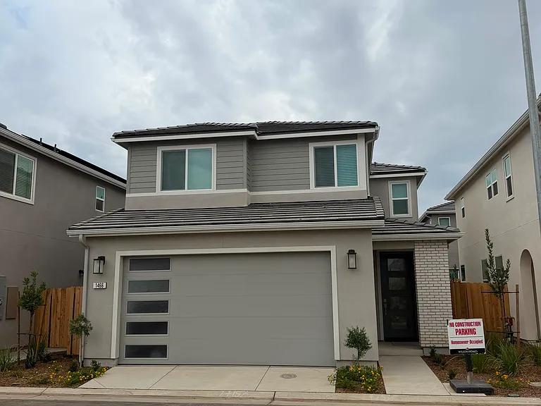 1466 Redbrick Ln — Photo 1