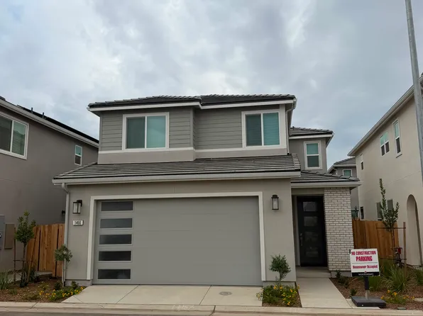1466 Redbrick Ln, Clovis, CA