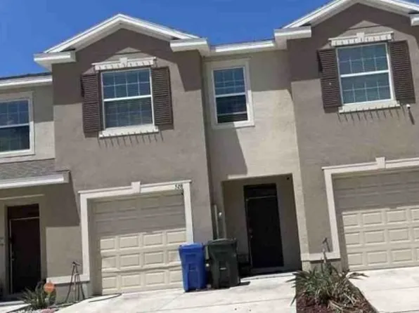 528 Glenn Cross Dr, Ruskin, FL 33570