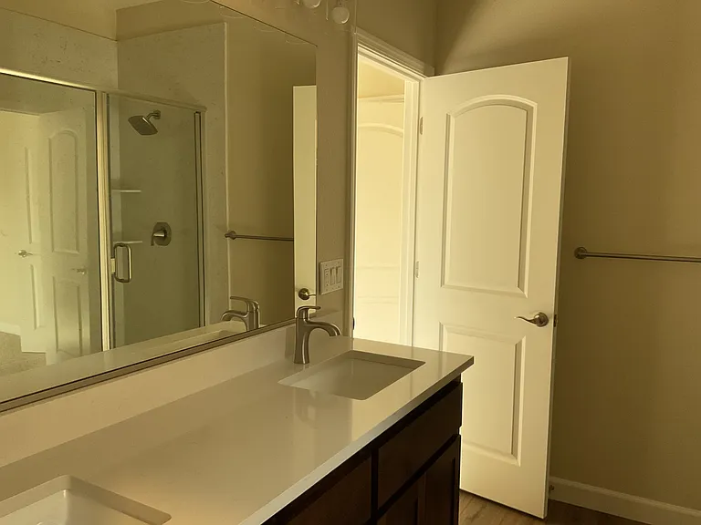 Master bath 2