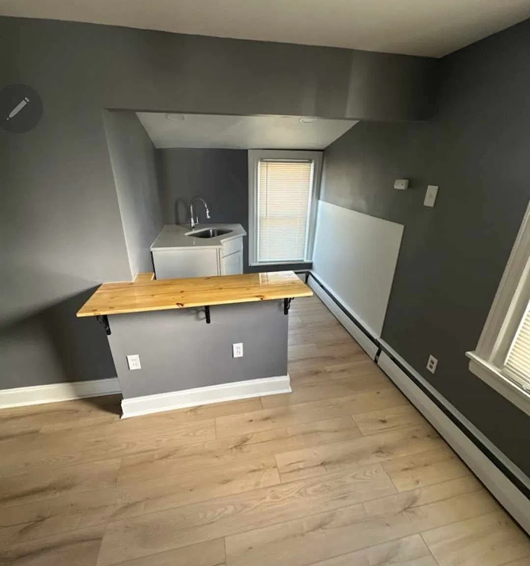 505 Macdade Blvd — Photo 4