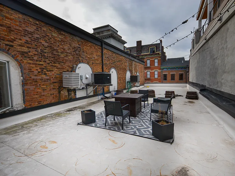 14 W 15th St #1 — Photo 13