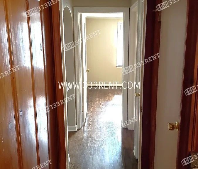 7636 Locust St — Photo 7