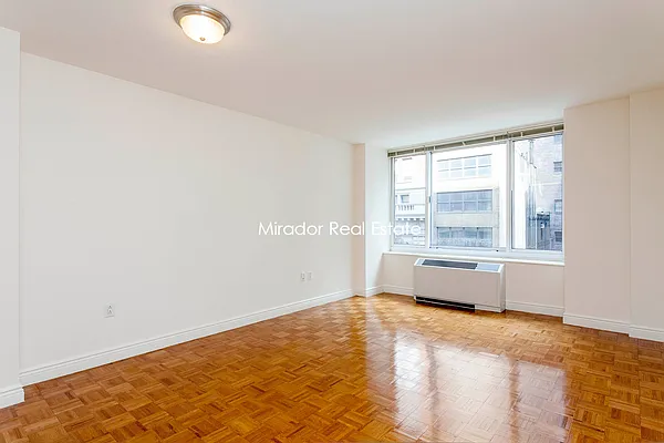 Rented by Mirador Real Estate | media 8