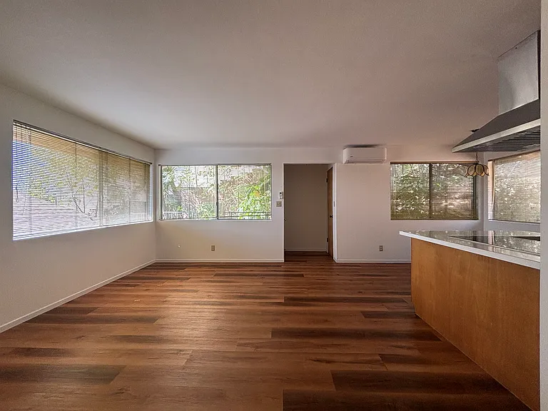 603 Kingsford St — Photo 5