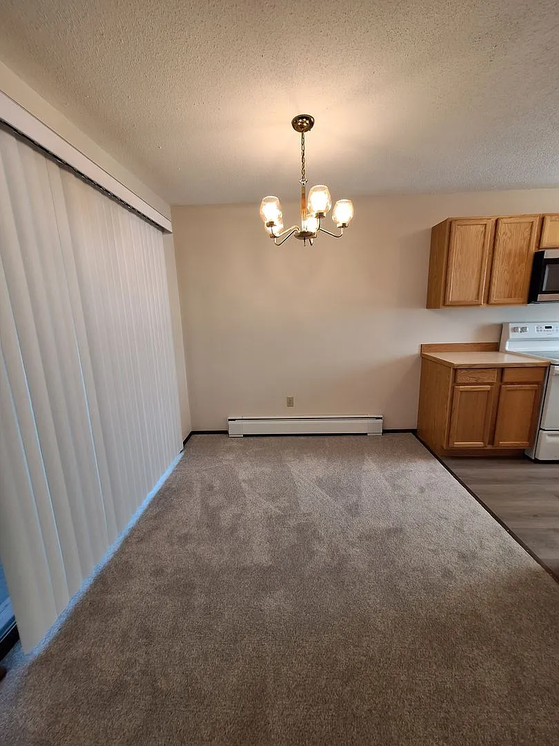 Brookside Manor — Photo 3