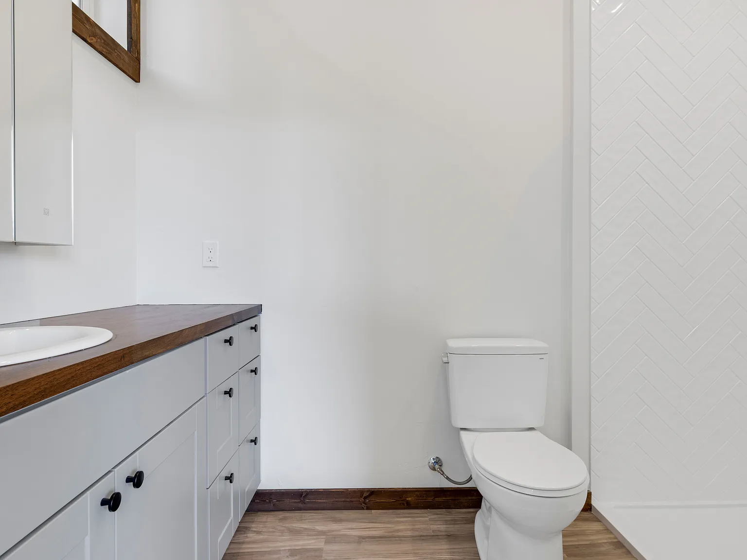 3 bed, 3.0 bath, 1165 sqft, $4,500 — Photo 4