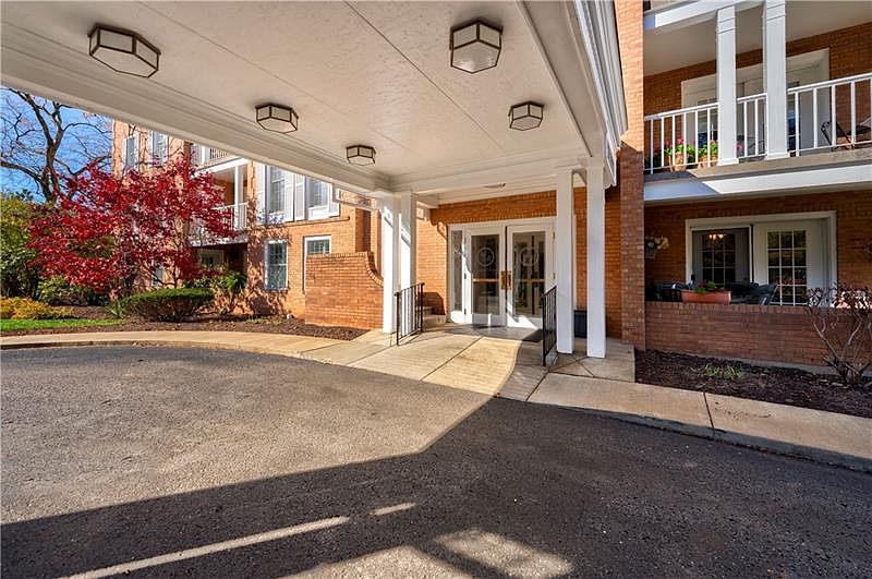 201 Kingsberry Cir APT 421, Pittsburgh, PA 15234 Zillow