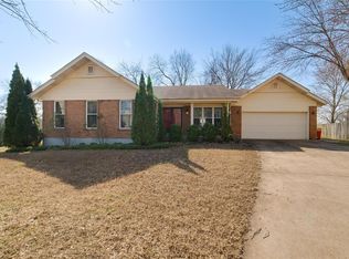 2662 Hemford Falls Ct, Saint Louis, MO
