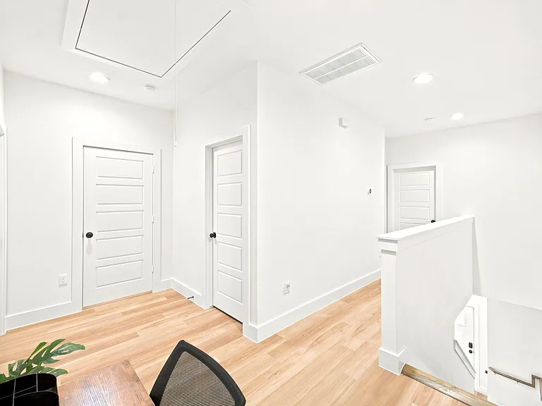 9240 Culver St #B — Photo 27