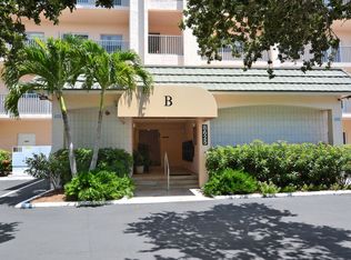 8625 Midnight Pass Rd APT B204, Sarasota, FL 34242
