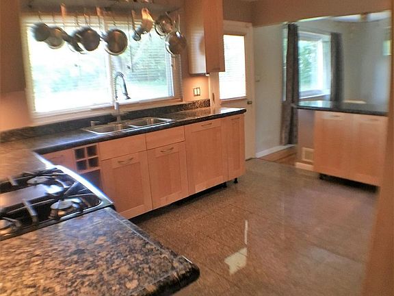 4th image of 9388 Sherborn Dr