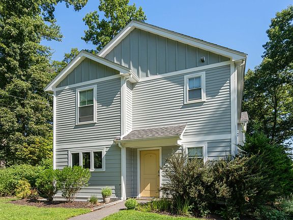 3rd image of 299-301 Bacon St