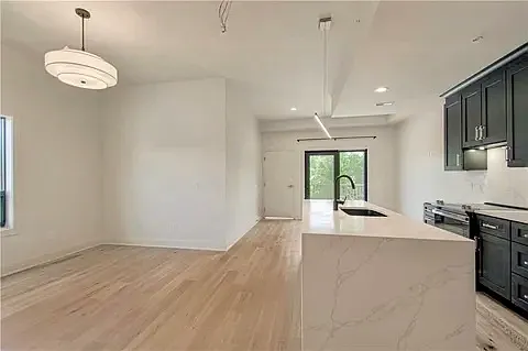 200 West Gregory Boulevard - 103 — Photo 3