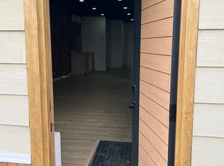 1200 W 36th St FLOOR 1, Baltimore, MD 21211