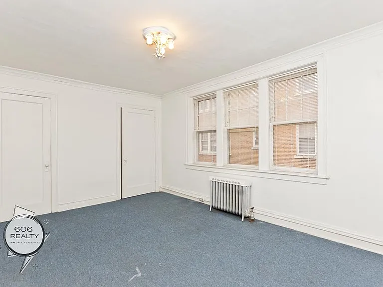 5011 W. Cermak Rd — Photo 10