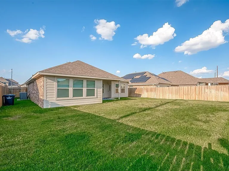 24411 Skytrail Dr — Photo 43