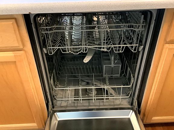 5th image of 4842 Elderberry Loop